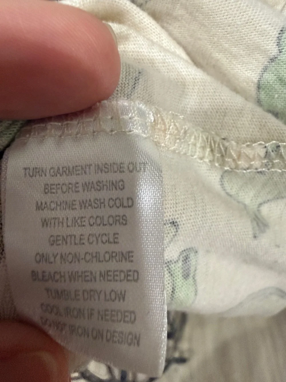 Star Wars White Tee with Green Baby Yoda (Grogu) All-Over Print - Picture 5 of 5